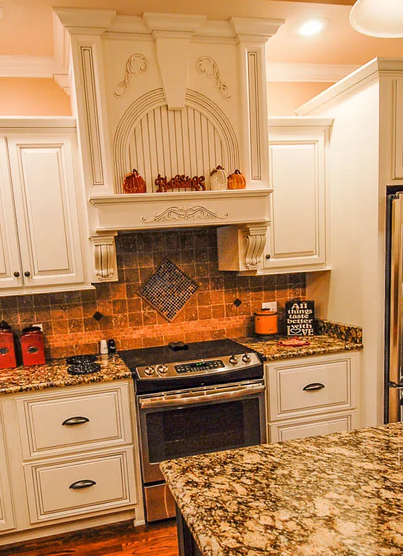 Carol and Boogie Franklin Project by Millwork Supply - Photo 9
