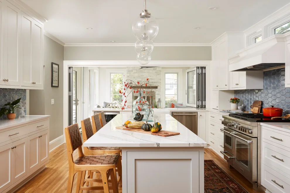 Kenwood complete renovation and expansion by Westwind Woodworkers Inc. - Photo 12