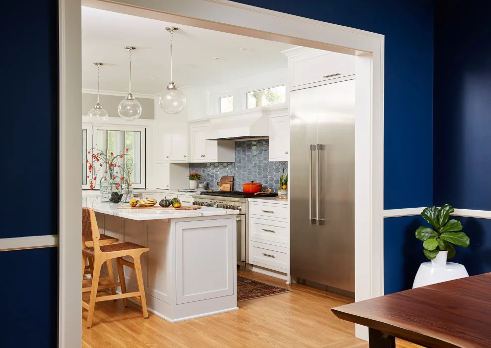 Kenwood complete renovation and expansion by Westwind Woodworkers Inc. - Photo 15