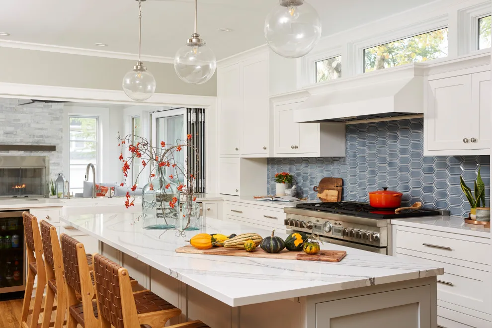 Kenwood complete renovation and expansion by Westwind Woodworkers Inc. - Photo 21