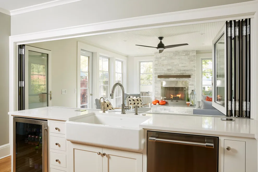 Kenwood complete renovation and expansion by Westwind Woodworkers Inc. - Photo 27