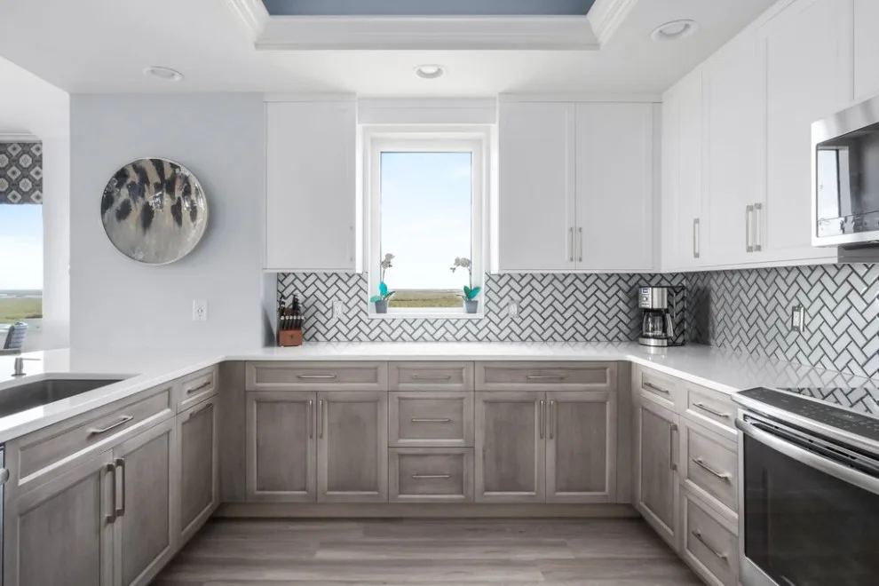West Bay Kitchen Renovation by DaVinci Kitchens, Bath, & Cabinetry - Photo 6