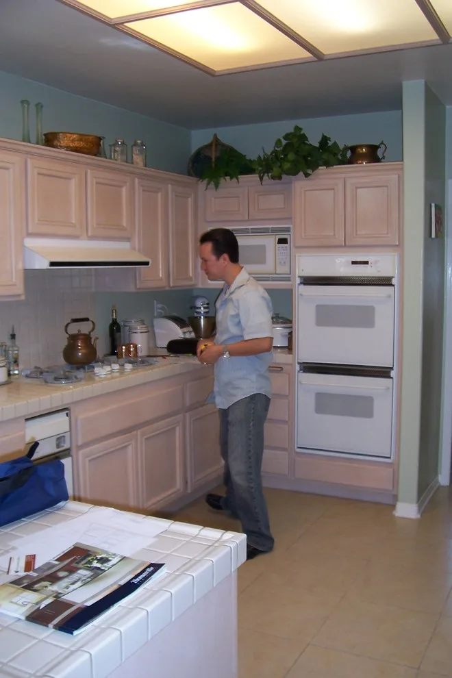 Venetian Glass-Inspired Kitchen Renovation by Gayle L Glasband Design - Photo 3