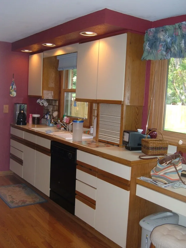 KraftMaid: Transforming Galley Kitchen into Open Concept by The Kitchen Place - Photo 12