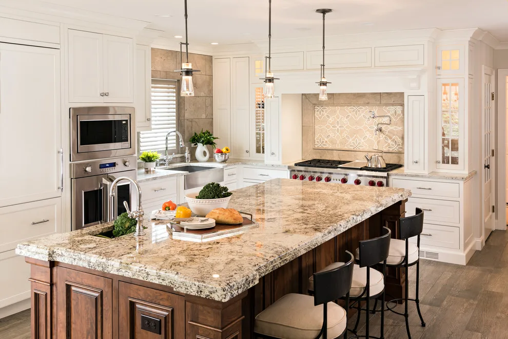 Lakeside Residence by Lewis & Weldon Custom Kitchens - Photo 13
