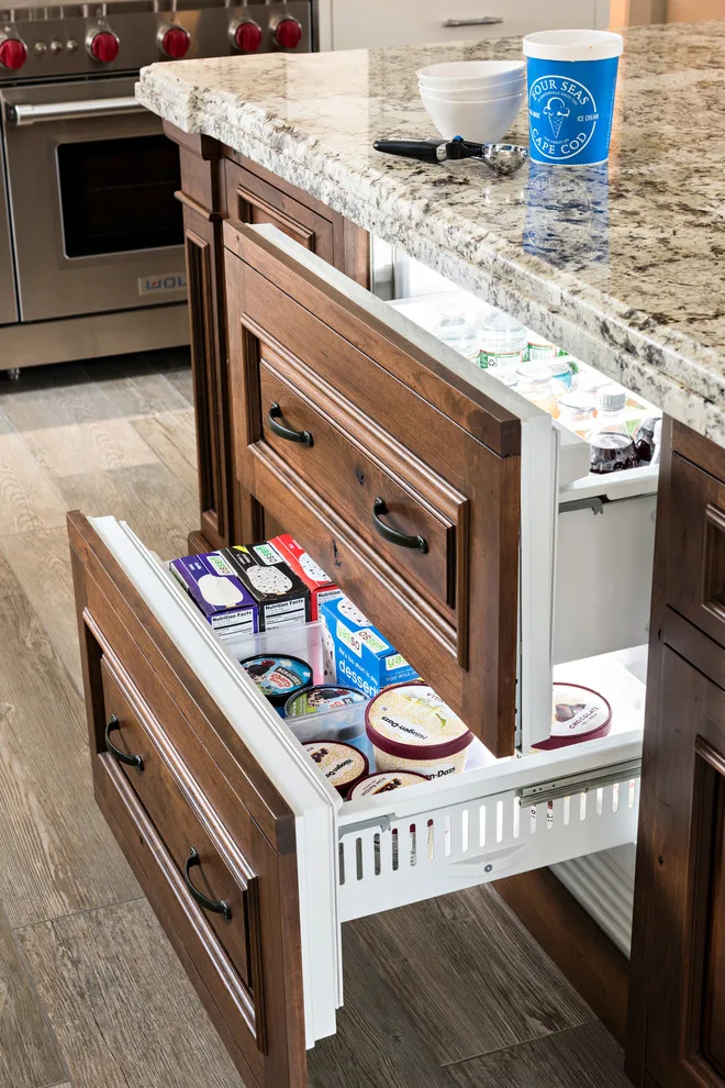 Lakeside Residence by Lewis & Weldon Custom Kitchens - Photo 28