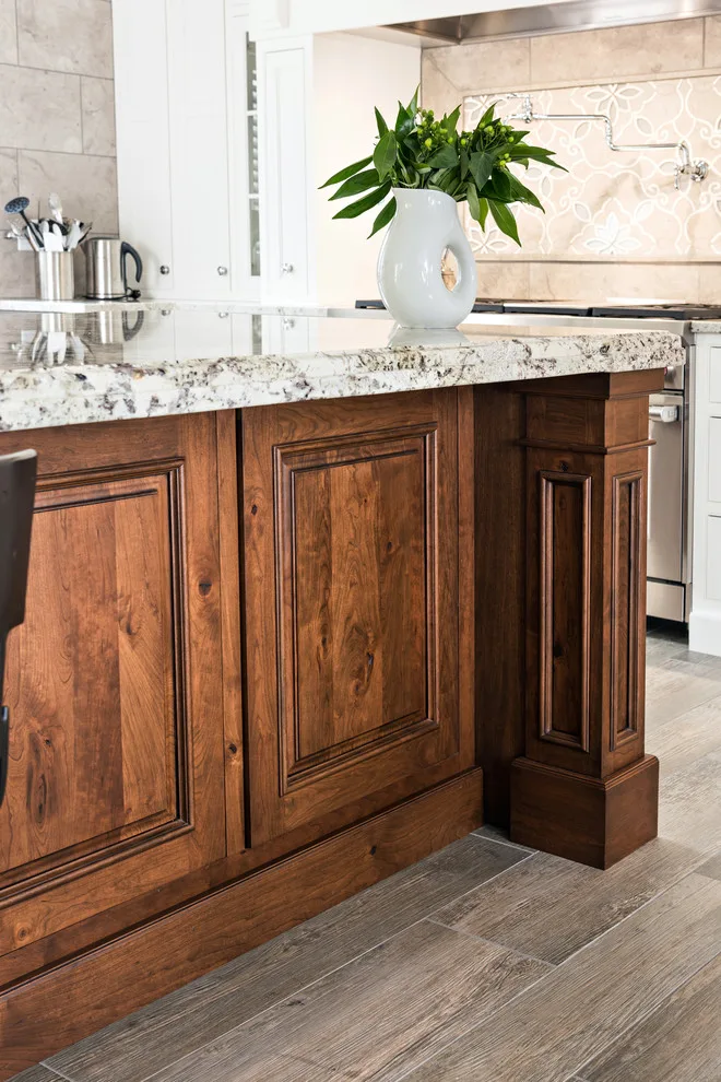 Lewis & Weldon Custom Kitchens - Photo 7