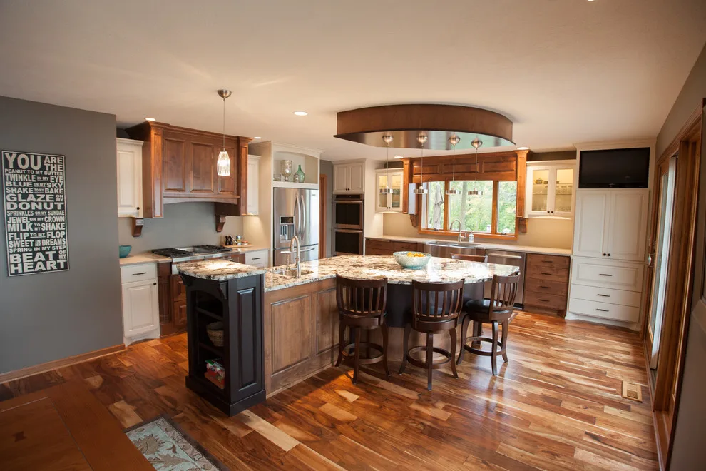Lakeside Kitchen by Silver Leaf Home Center - Photo 10
