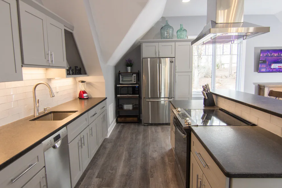 Lakeside Escape Holiday Rental by Tucker Distinctive Kitchens - Photo 4