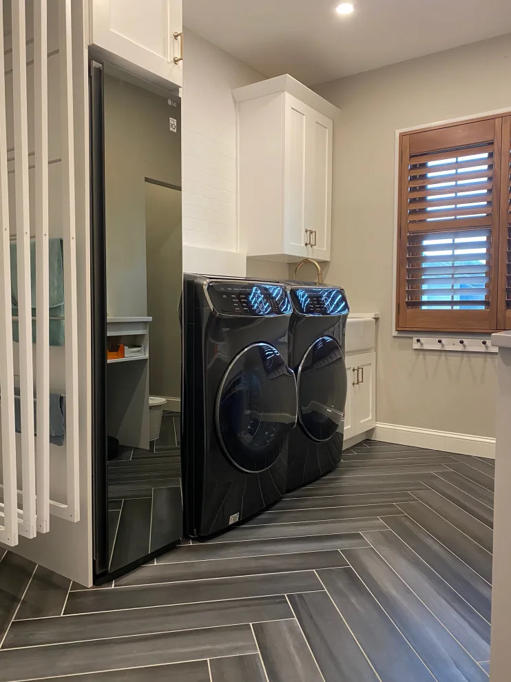 Laundry space by Haute Designs - Photo 4