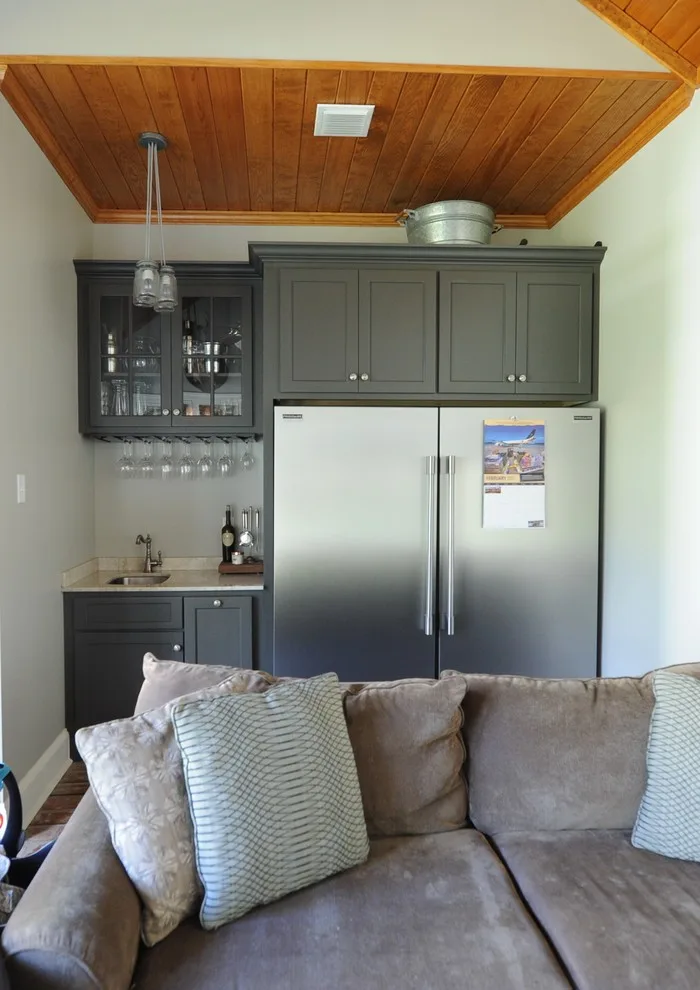 Leglue Residence by Millwork Supply - Photo 15