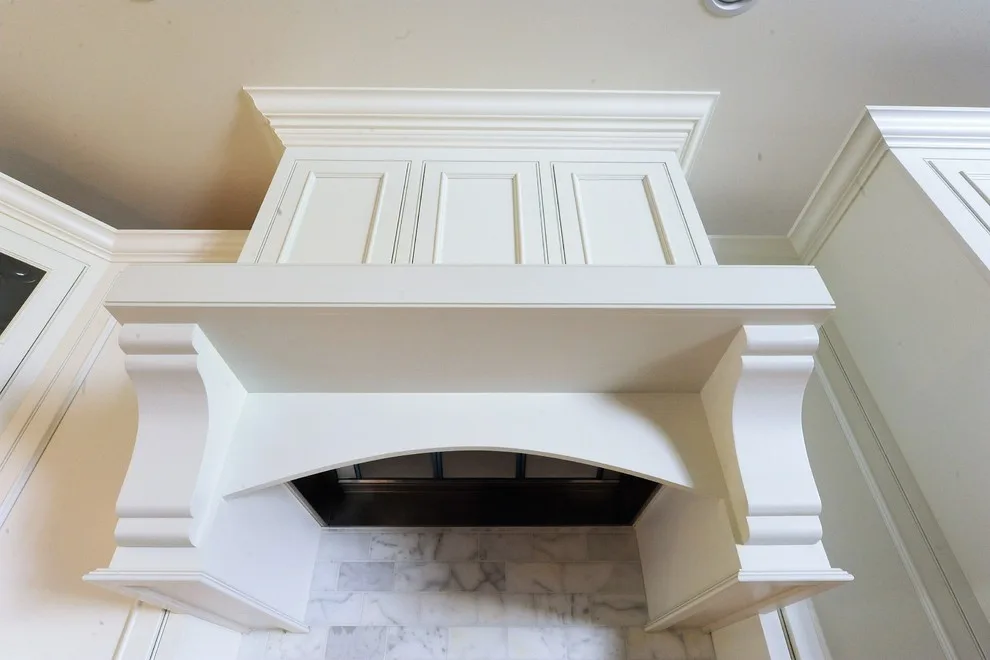 Leglue Residence by Millwork Supply - Photo 31