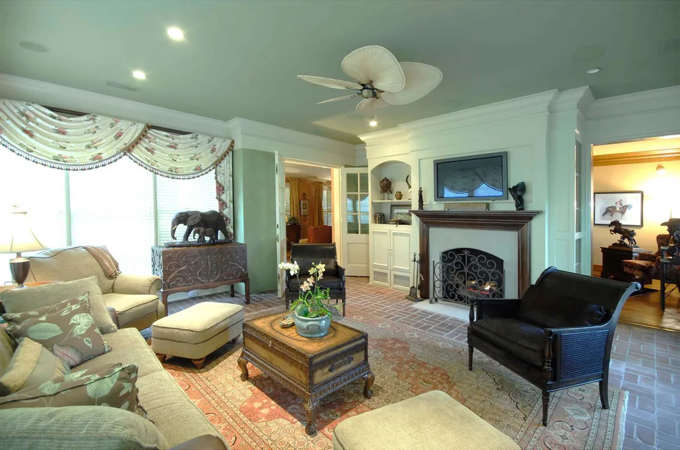 Lexington, Kentucky by Carol Pippen Interior Design, Inc. - Photo 4