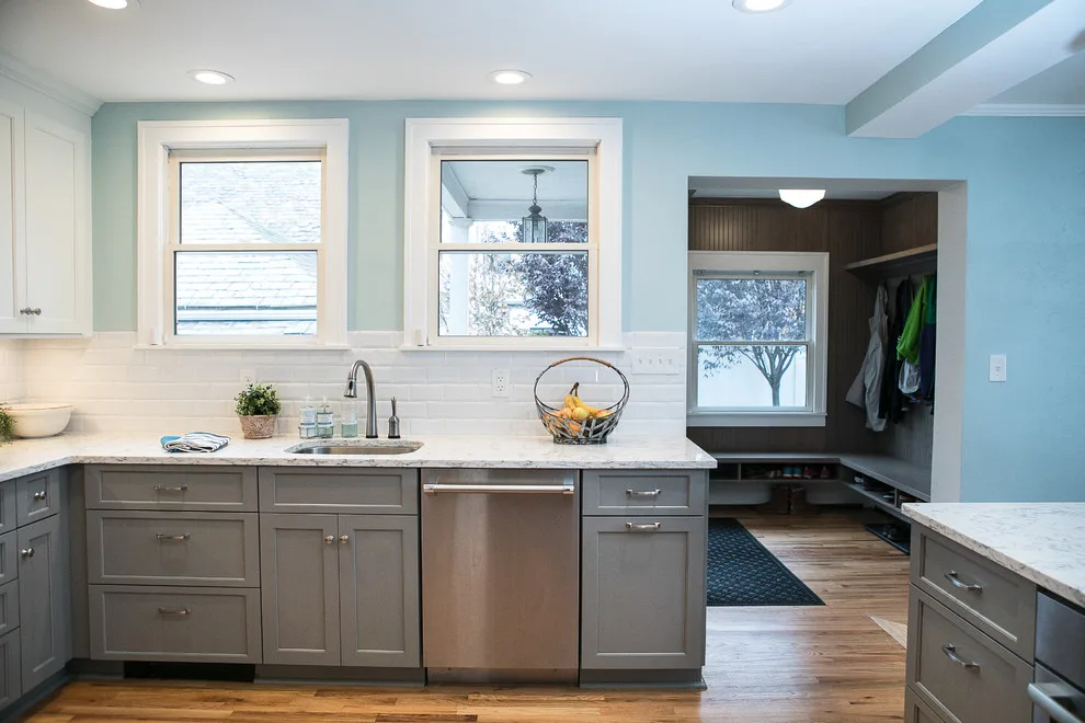 Life is not just Black and White by MadDesigns Kitchen, Bath, Interiors - Photo 3