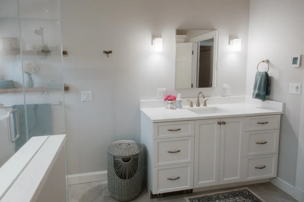 Modern Bathroom in Littleton White by Dawn Willis, Great Spaces Inc. - Photo 4
