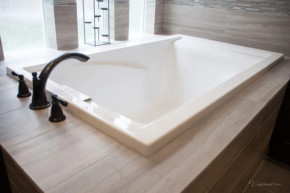 Serene Elegance - Transitional Bath by Griffin Design - Photo 15