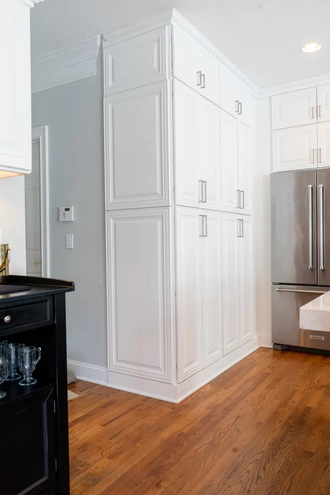 Rosa Moreno Kitchens - Photo 5