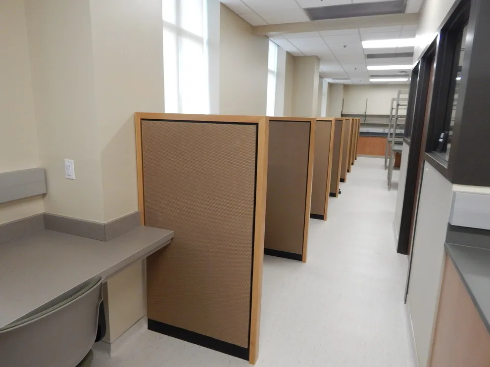 Marshall University Engineering Application Facility by Chandlers Plywood Products - Photo 8