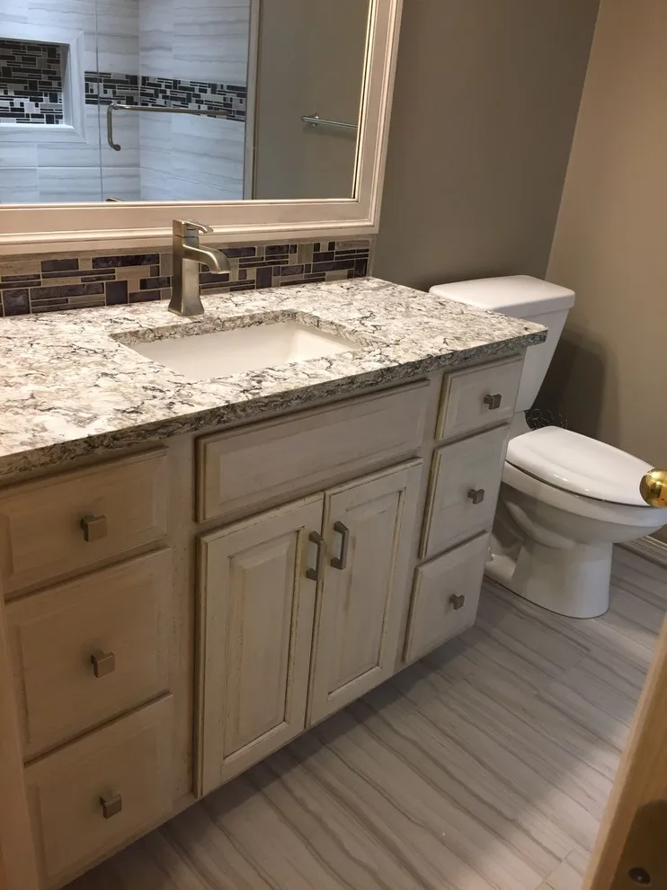Men's Guest Bathroom by Erin Welner Interiors, LLC - Photo 3