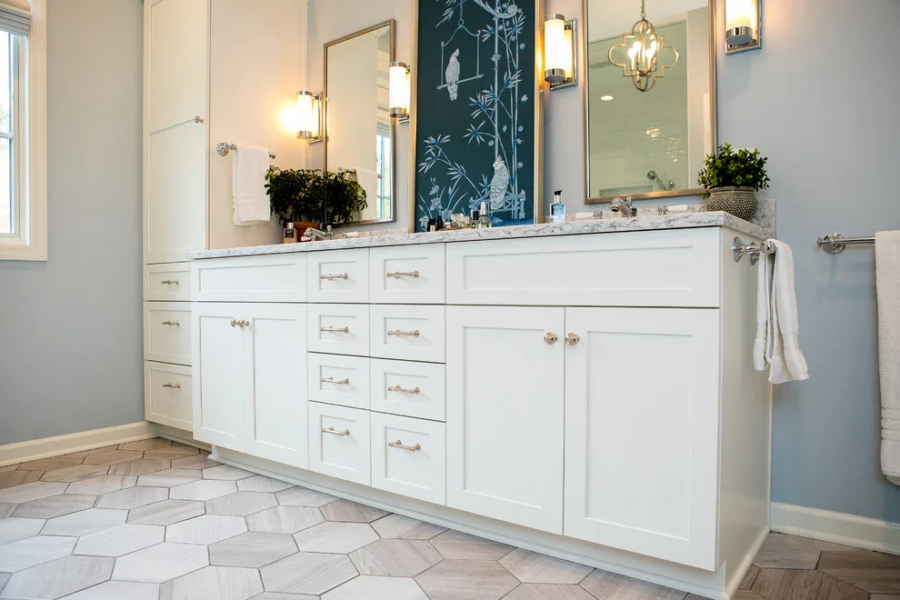 Summerset Master Bathroom by MadDesigns Kitchen, Bath, Interiors - Photo 6