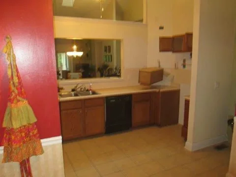 Silverline Medallion & Frameless Holiday by The Kitchen Place - Photo 11