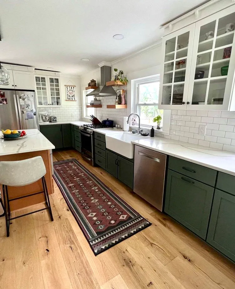 Eucalyptus Medallion Silverline "White Icing" by The Kitchen Place - Photo 3