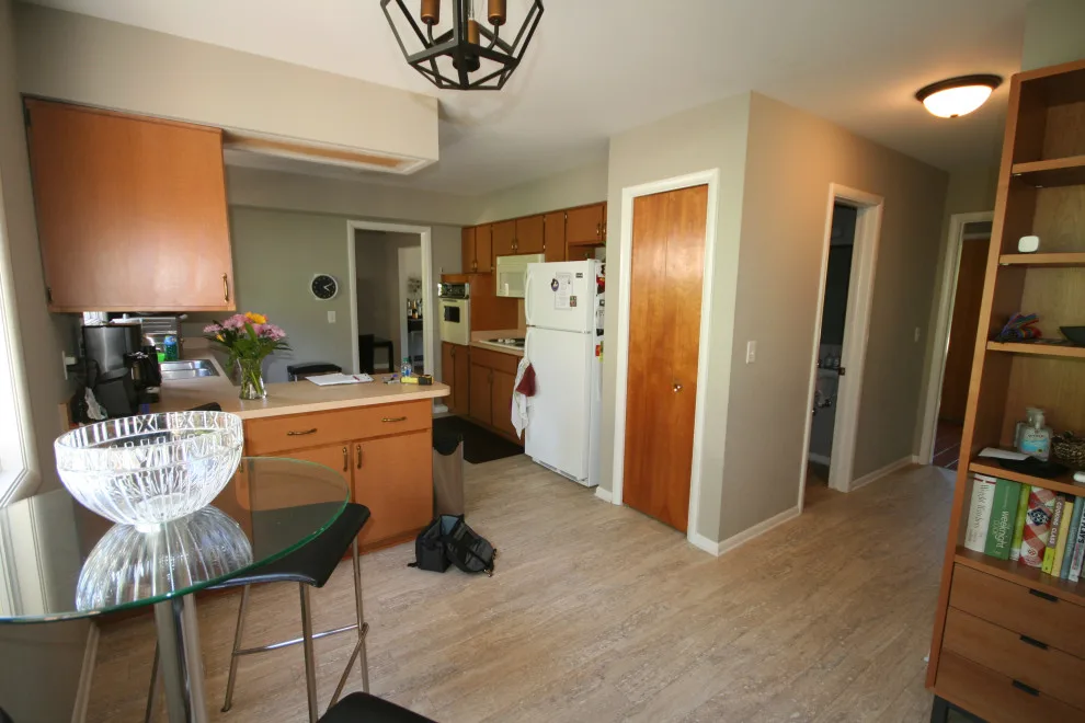 Mid-century Elegance by Kami Michels-Center Design Studio | Interiors - Photo 4