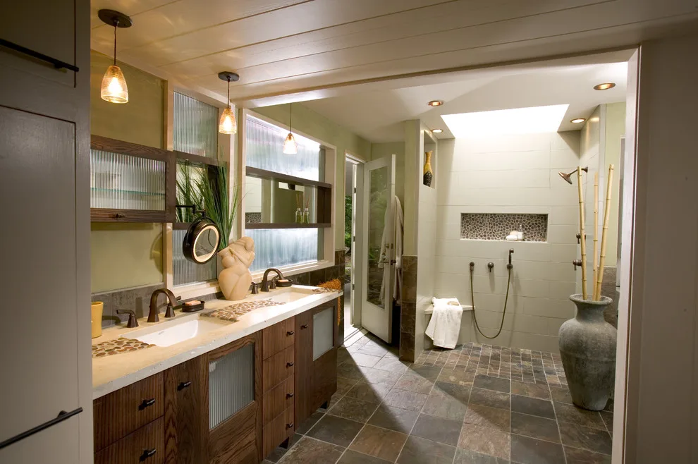 Mid-Century Modern Bathroom by Kathleen Donohue, Neil Kelly Co. - Photo 2