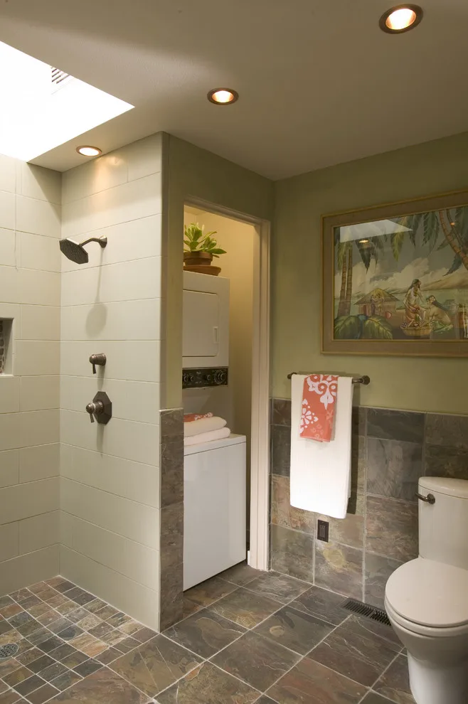 Mid-Century Modern Bathroom by Kathleen Donohue, Neil Kelly Co. - Photo 3