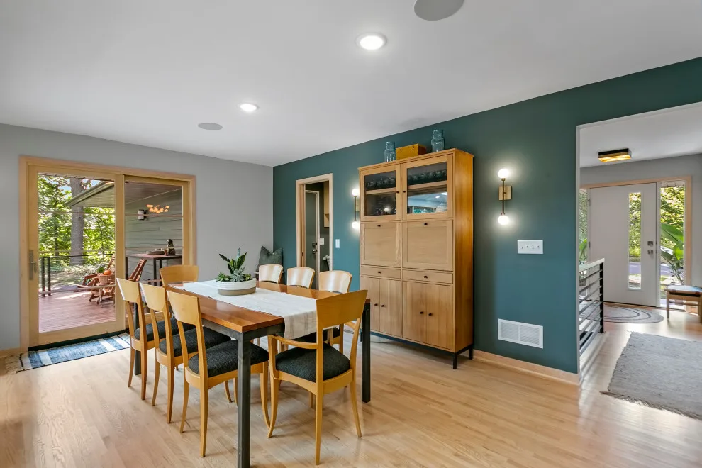 Mid Century to Transitional by Rebecca Ryan Design - Photo 6