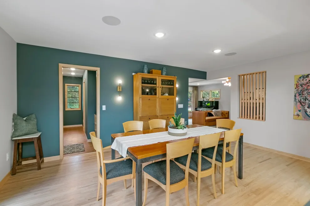 Mid Century to Transitional by Rebecca Ryan Design - Photo 28