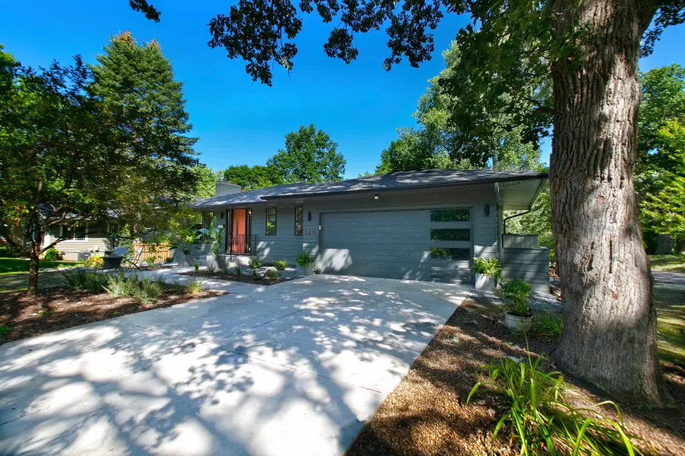 Mid Century to Transitional by Rebecca Ryan Design - Photo 12