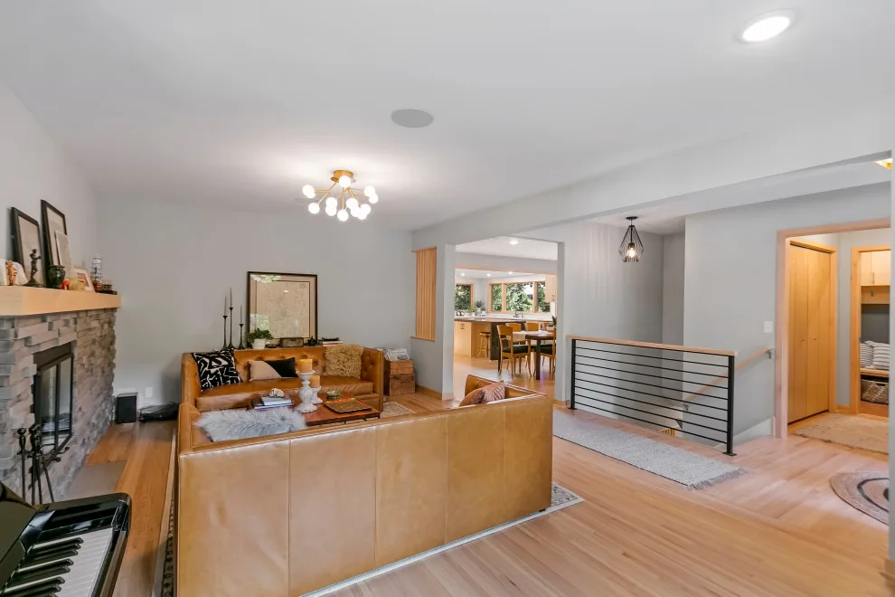 Mid Century to Transitional by Rebecca Ryan Design - Photo 21