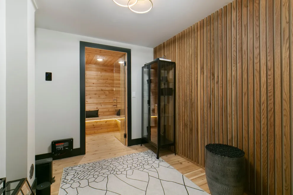 Midcentury Lounge LLC by Rebecca Ryan Design - Photo 14