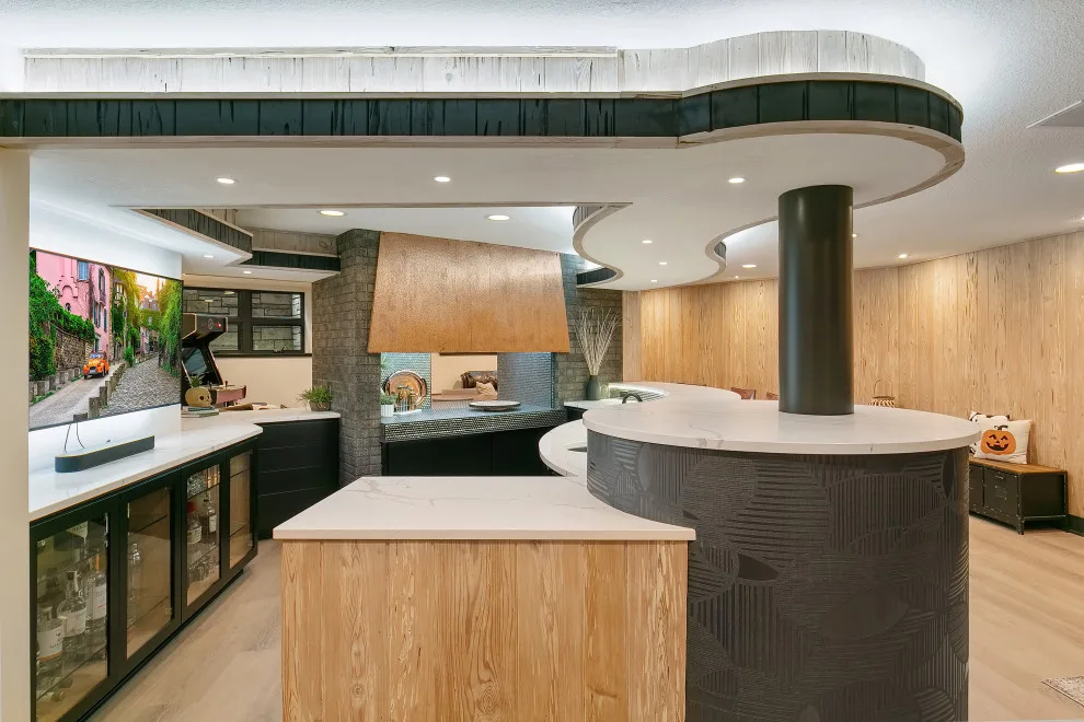 Midcentury Lounge LLC by Rebecca Ryan Design - Photo 6