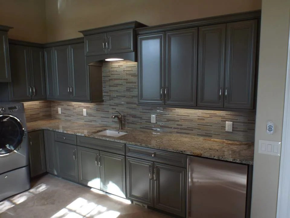 Modern Laundry Space by S&W Designs - Photo 2