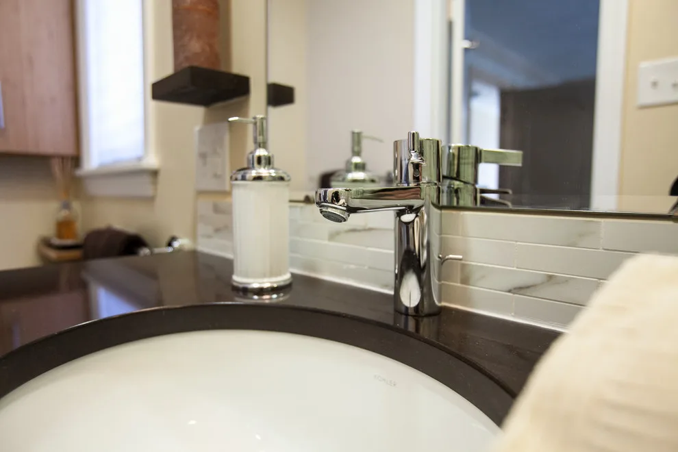 Mission Accomplished: Transforming the Master Bath by MadDesigns Kitchen, Bath, Interiors - Photo 7