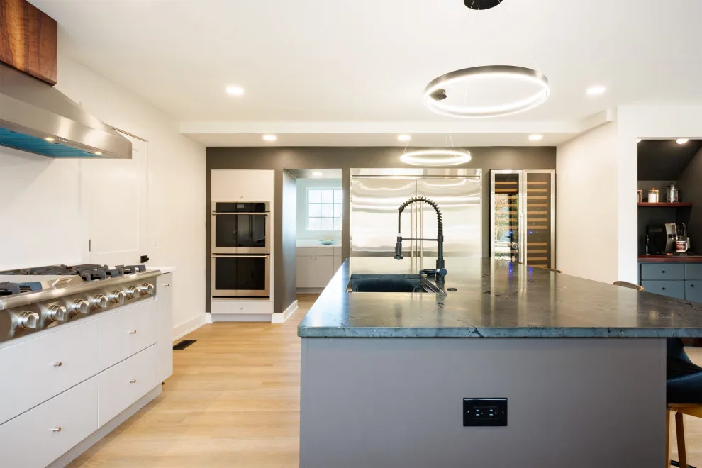 Contemporary and Trendy by Spring Hill Design And Woodcraft - Photo 8