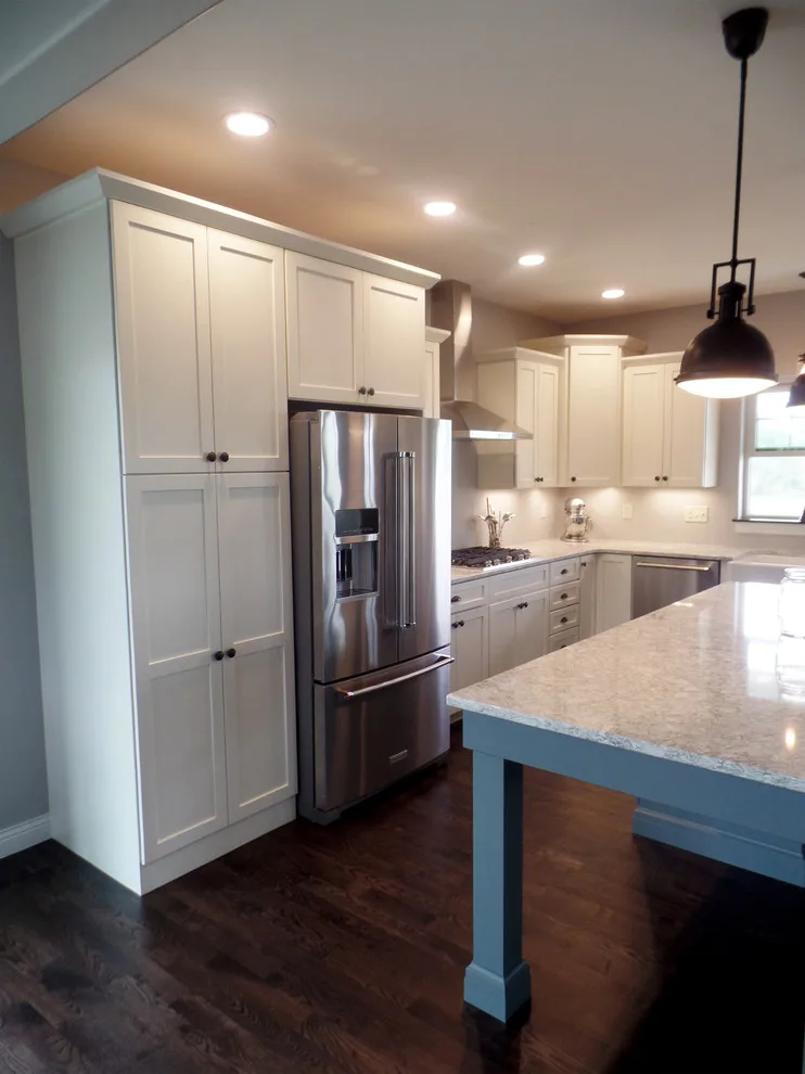 Contemporary Farmhouse Style Kitchen by Studio H2O/PSC Distribution - Photo 5