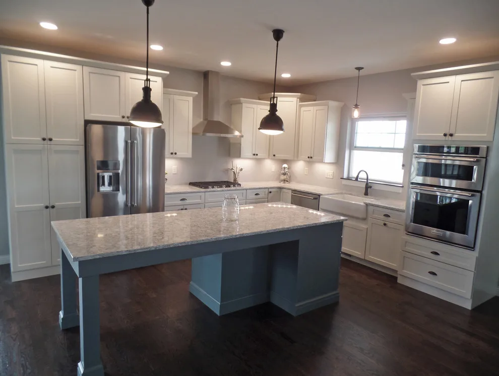 Contemporary Farmhouse Style Kitchen by Studio H2O/PSC Distribution - Photo 4