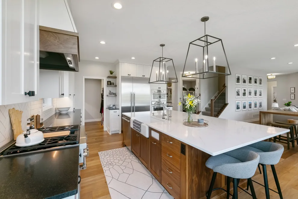 Contemporary Rustic Home by Rebecca Ryan Design - Photo 2