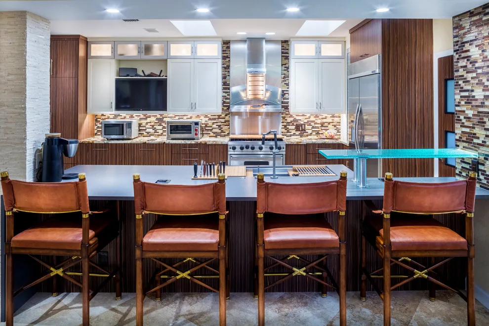 Contemporary Kitchen in Bonita Shores by DaVinci Kitchens, Bath, & Cabinetry - Photo 5
