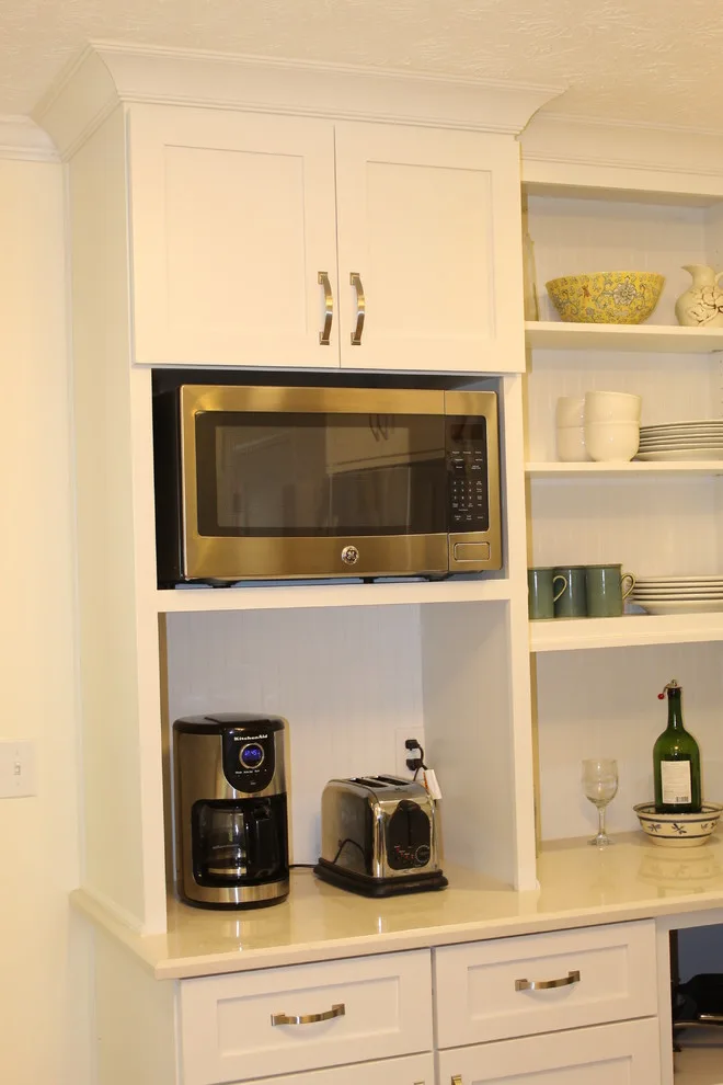 Bespoke White Kitchen in West Lafayette, IN by LMHDesign - Photo 11