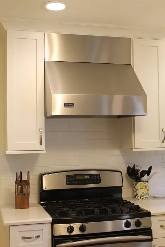 Bespoke White Kitchen in West Lafayette, IN by LMHDesign - Photo 10