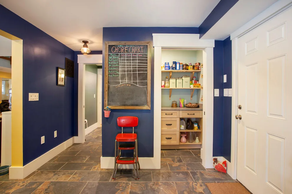Entryways, Storage Areas, and Wardrobes by Dawn Willis, Great Spaces Inc. - Photo 8