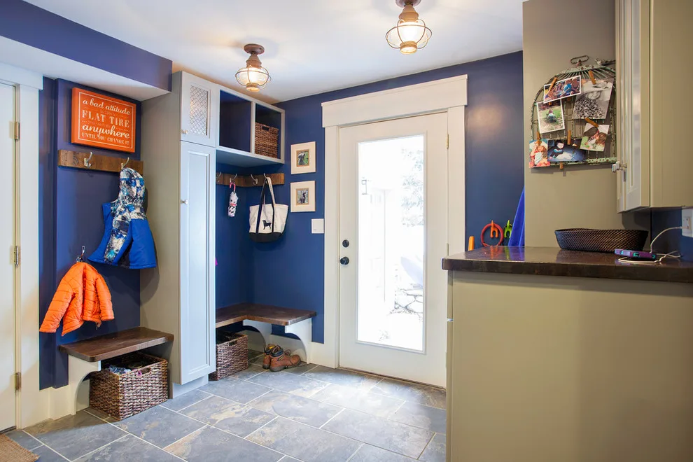 Entryways, Storage Areas, and Wardrobes by Dawn Willis, Great Spaces Inc. - Photo 4
