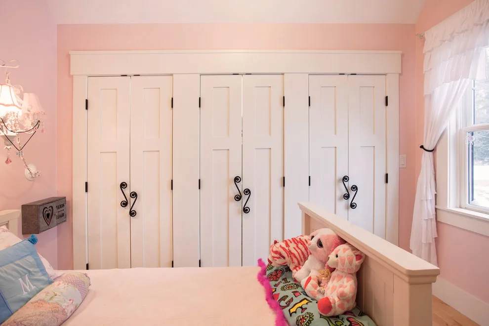 Entryways, Storage Areas, and Wardrobes by Dawn Willis, Great Spaces Inc. - Photo 2