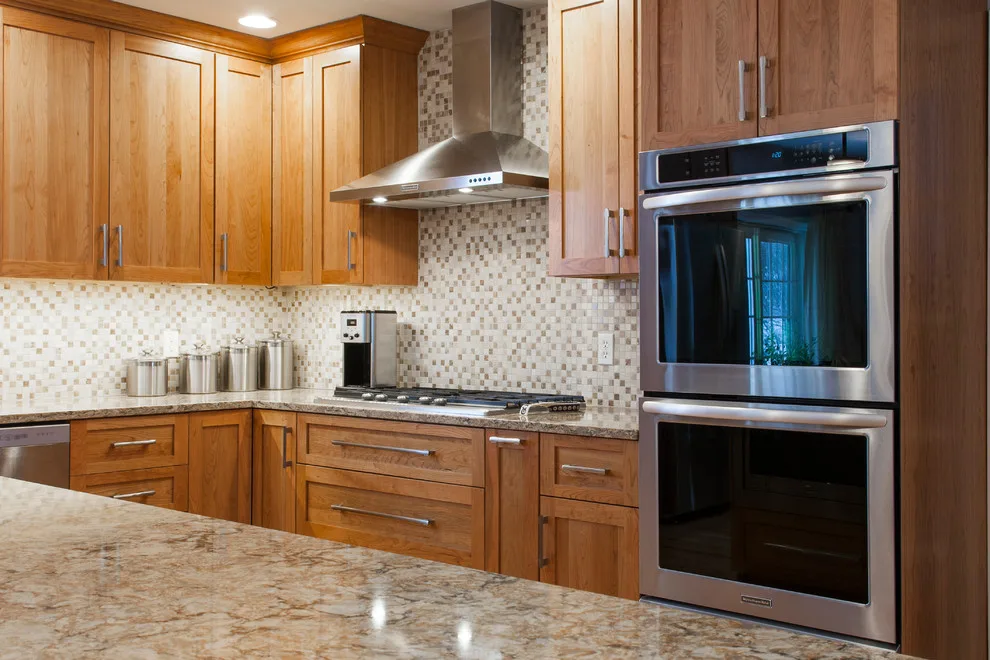 Cherry Shaker Kitchen Renovation by Chris Van Genechten - Kitchen & Bath Design - Photo 17