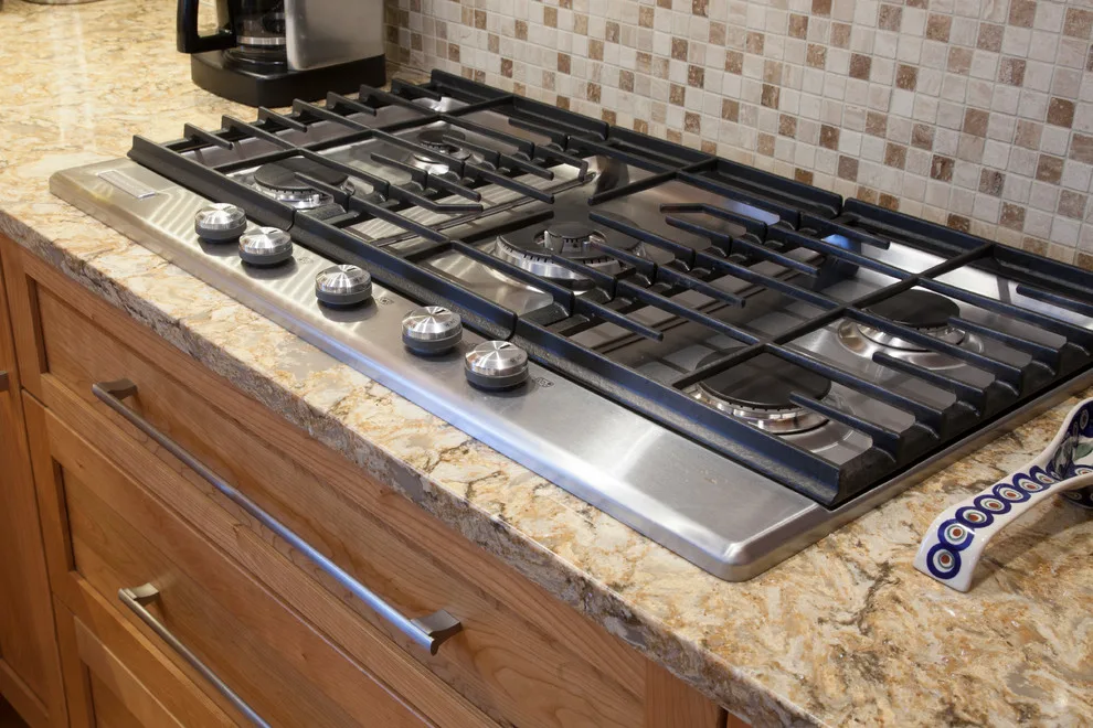 Cherry Shaker Kitchen Renovation by Chris Van Genechten - Kitchen & Bath Design - Photo 23