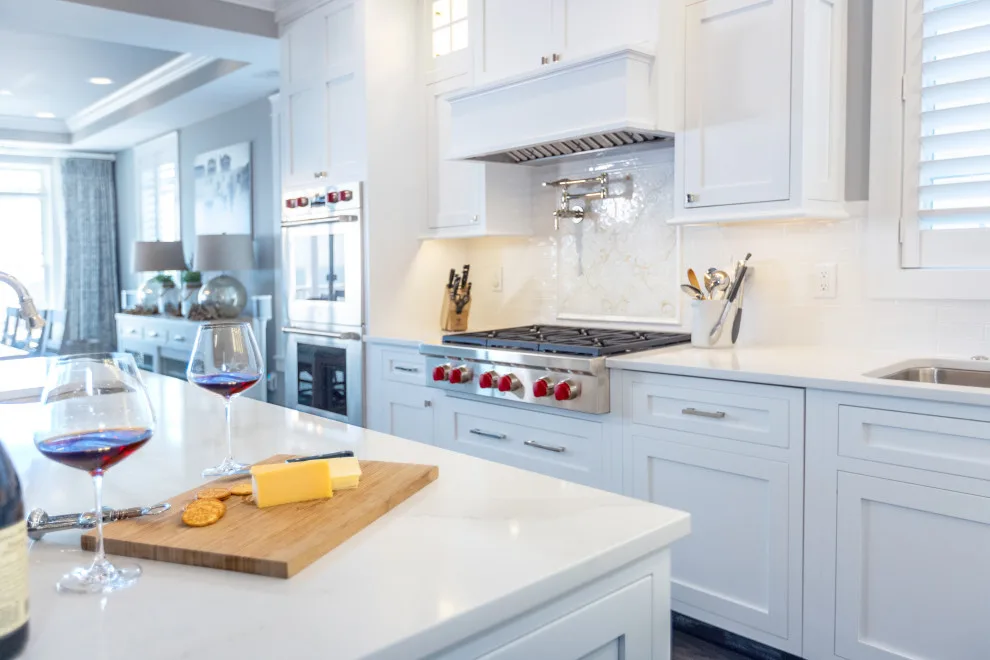 Bespoke Features for an Oceanfront Retreat Construction by J2 Design Studio - Photo 7